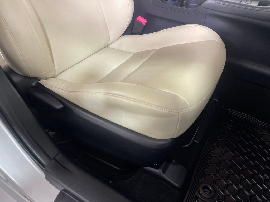 Used 2012 Lexus CT 200h Premium w/ Premium Audio Pkg FWD image 24