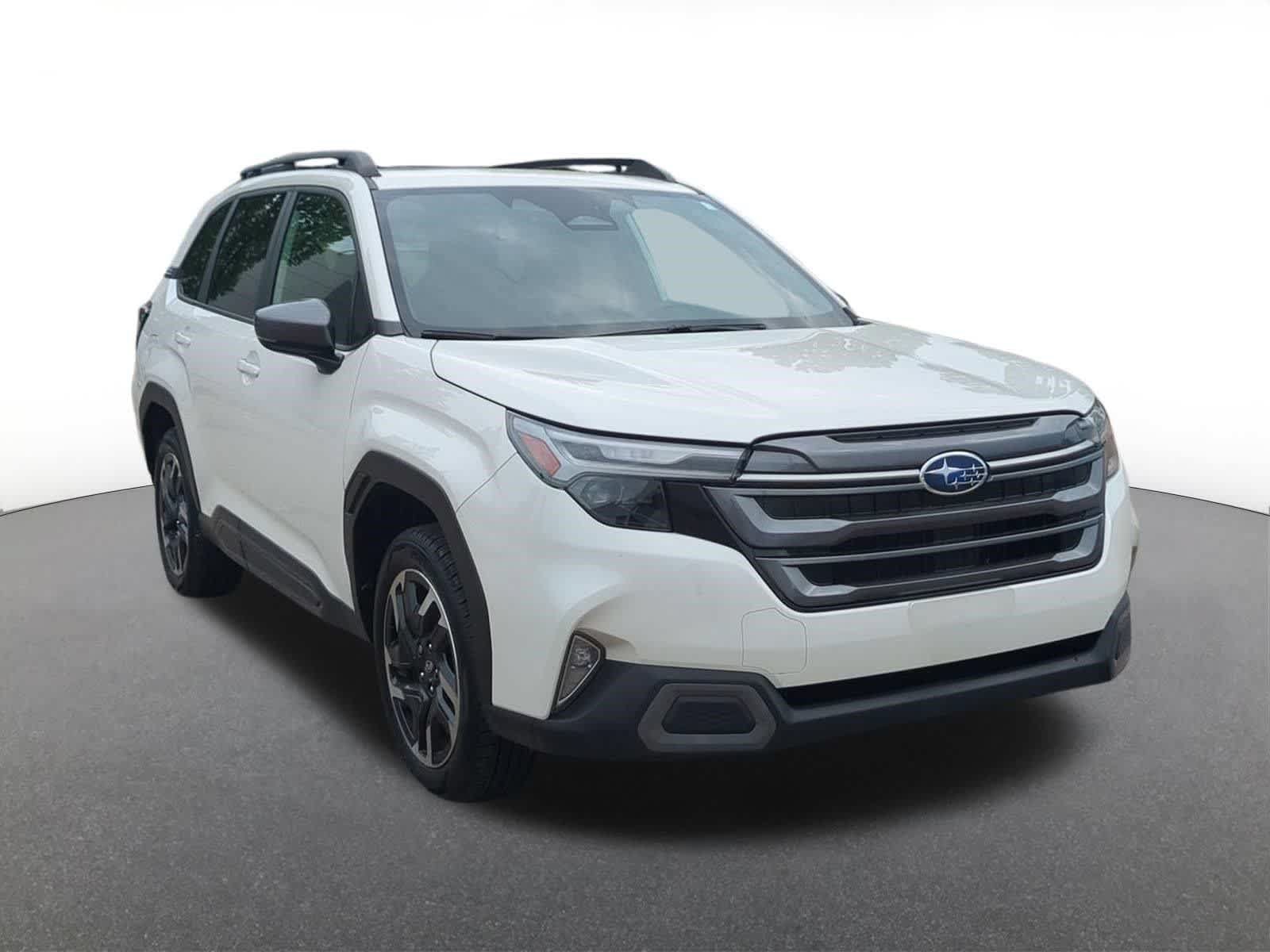 Used 2025 Subaru Forester Limited AWD/4WD image 8