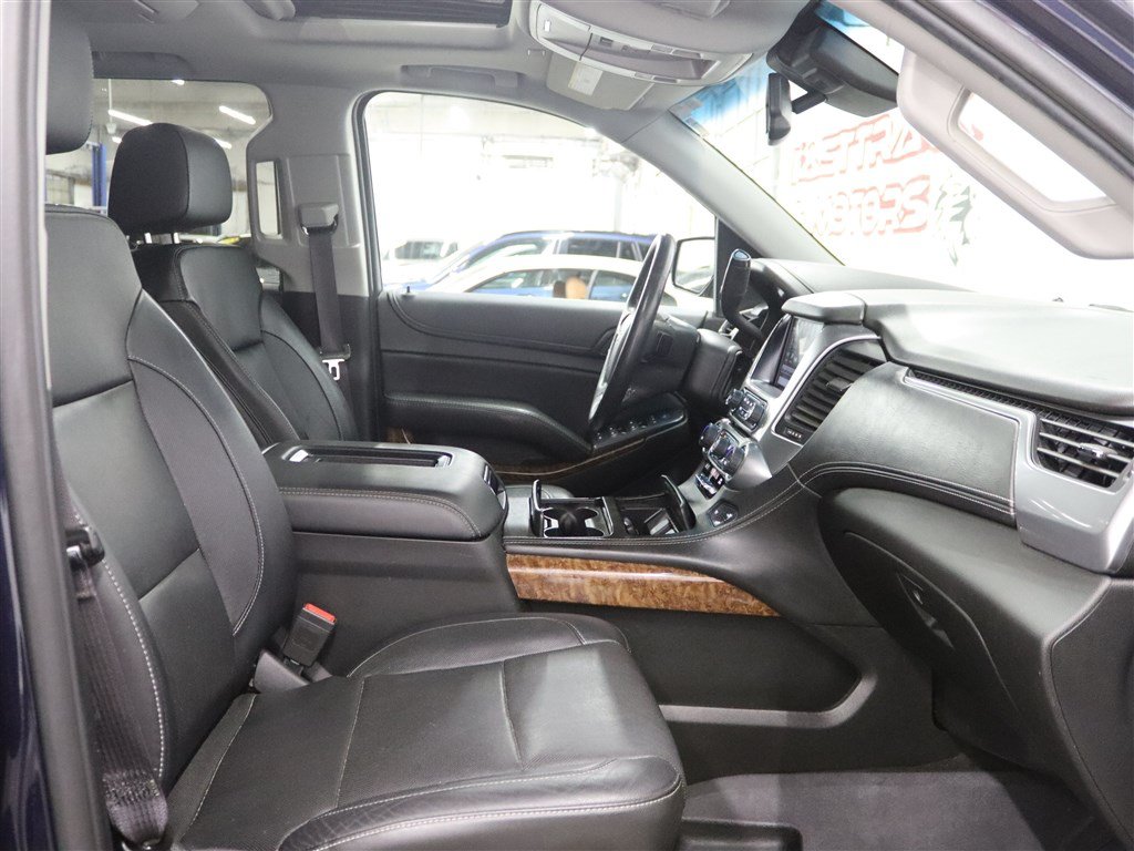 Used 2017 Chevrolet Tahoe Premier AWD/4WD image 29
