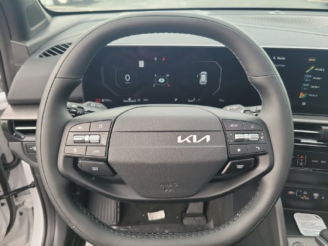 New 2026 Kia Sportage X-Line w/ X-Line Technology Package AWD/4WD image 17