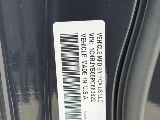 Used 2023 Jeep Grand Cherokee 4WD 4xe image 31