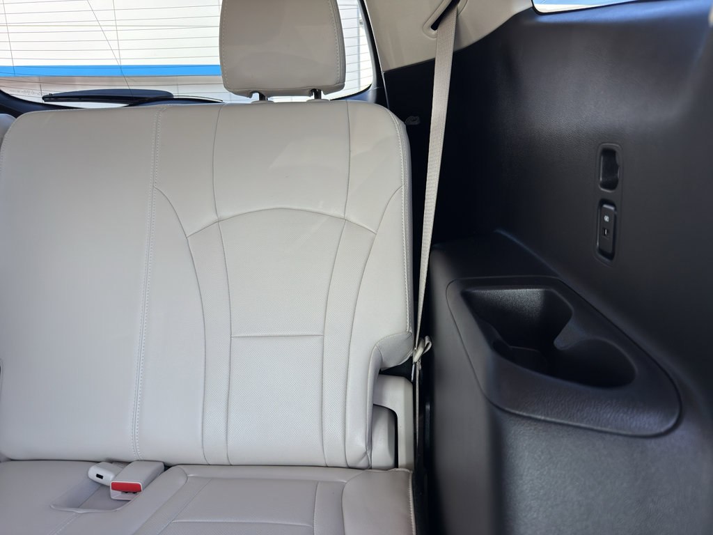 Used 2023 Buick Enclave Essence w/ Sport Touring Edition image 37