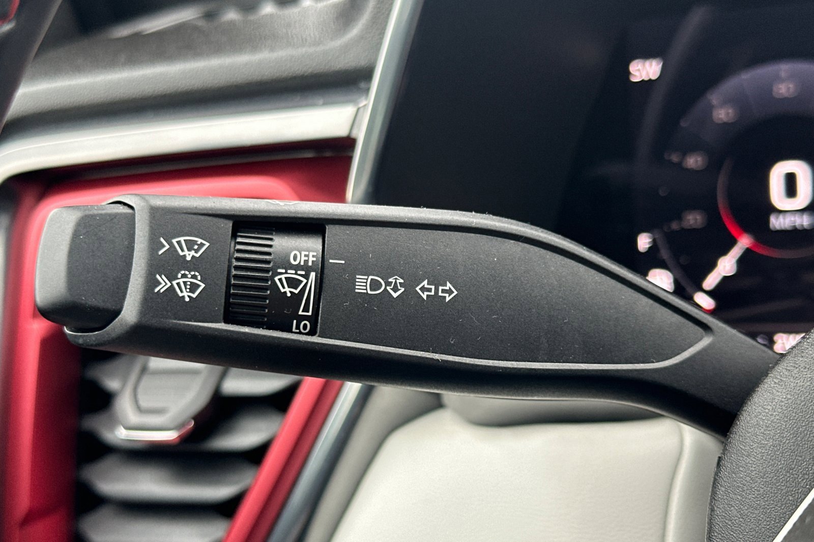 Used 2023 GMC Canyon AT4X w/ Edition 1 image 36