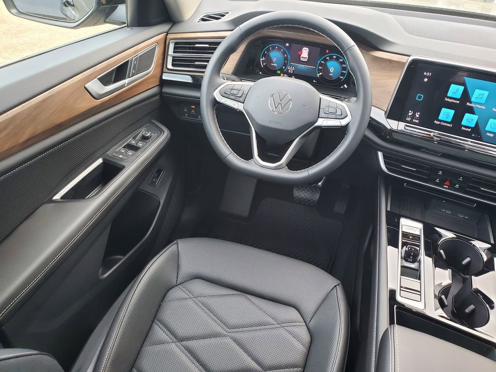 New 2026 Volkswagen Atlas SE FWD image 12