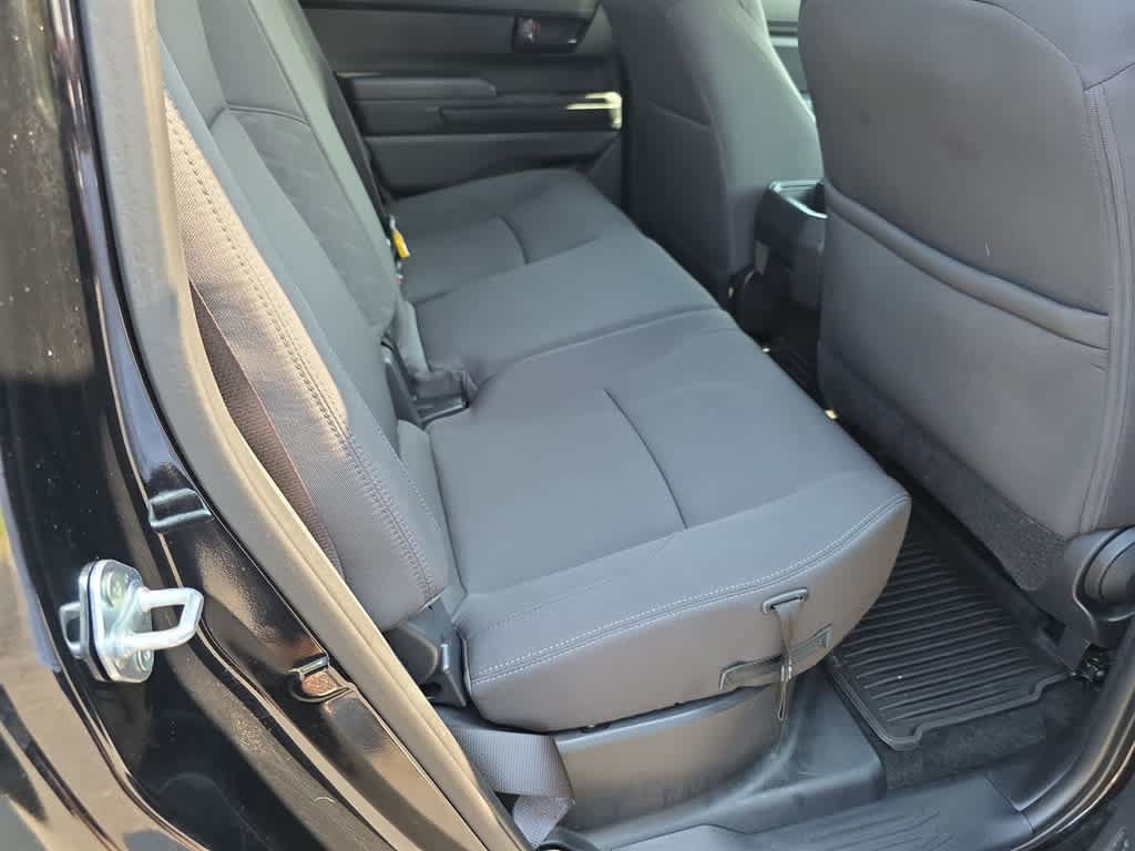 Used 2024 Toyota Tacoma SR5 AWD/4WD image 12