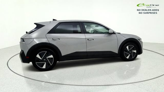 Used 2025 Hyundai Ioniq 5 SE RWD image 8