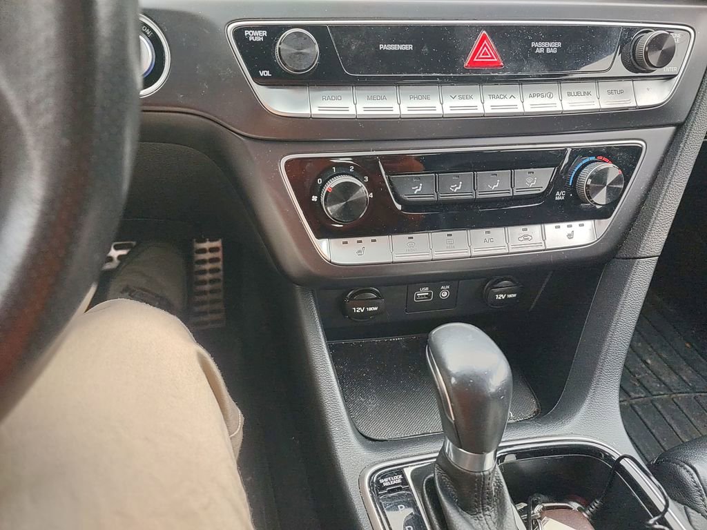 Used 2018 Hyundai Sonata Sport image 10