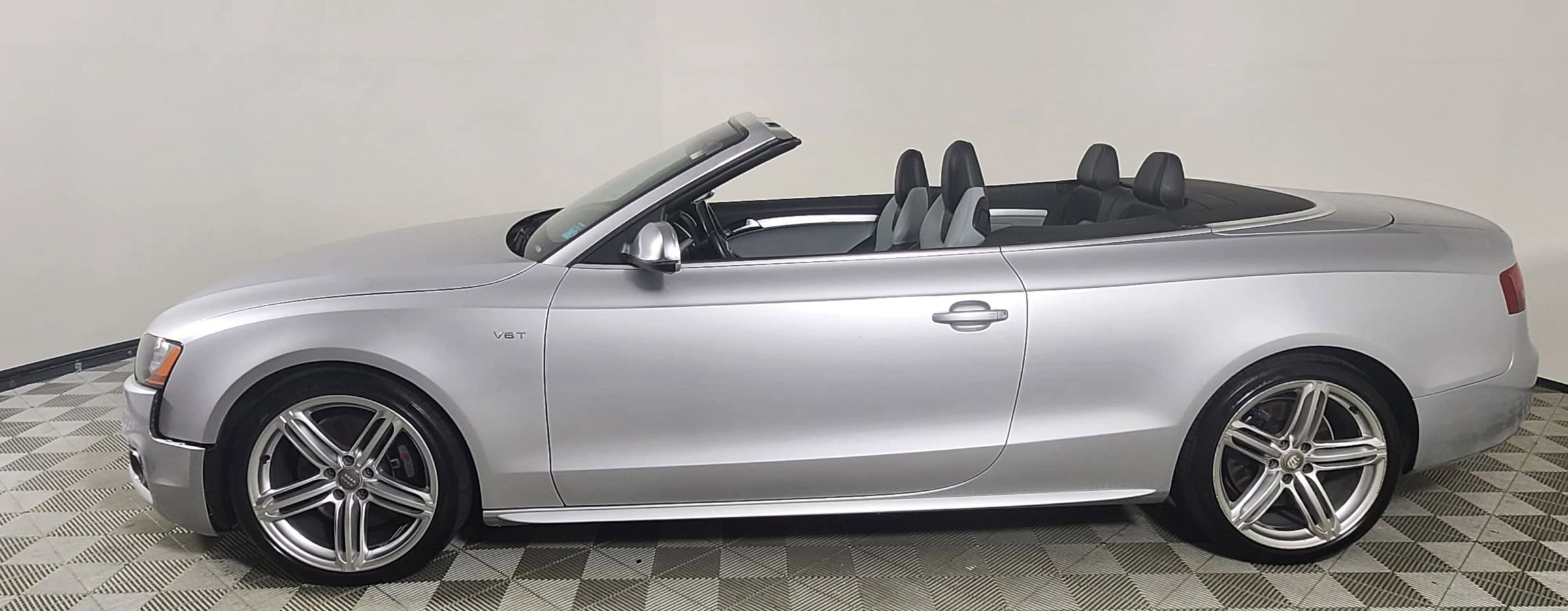 Used 2010 Audi S5 Prestige image 9