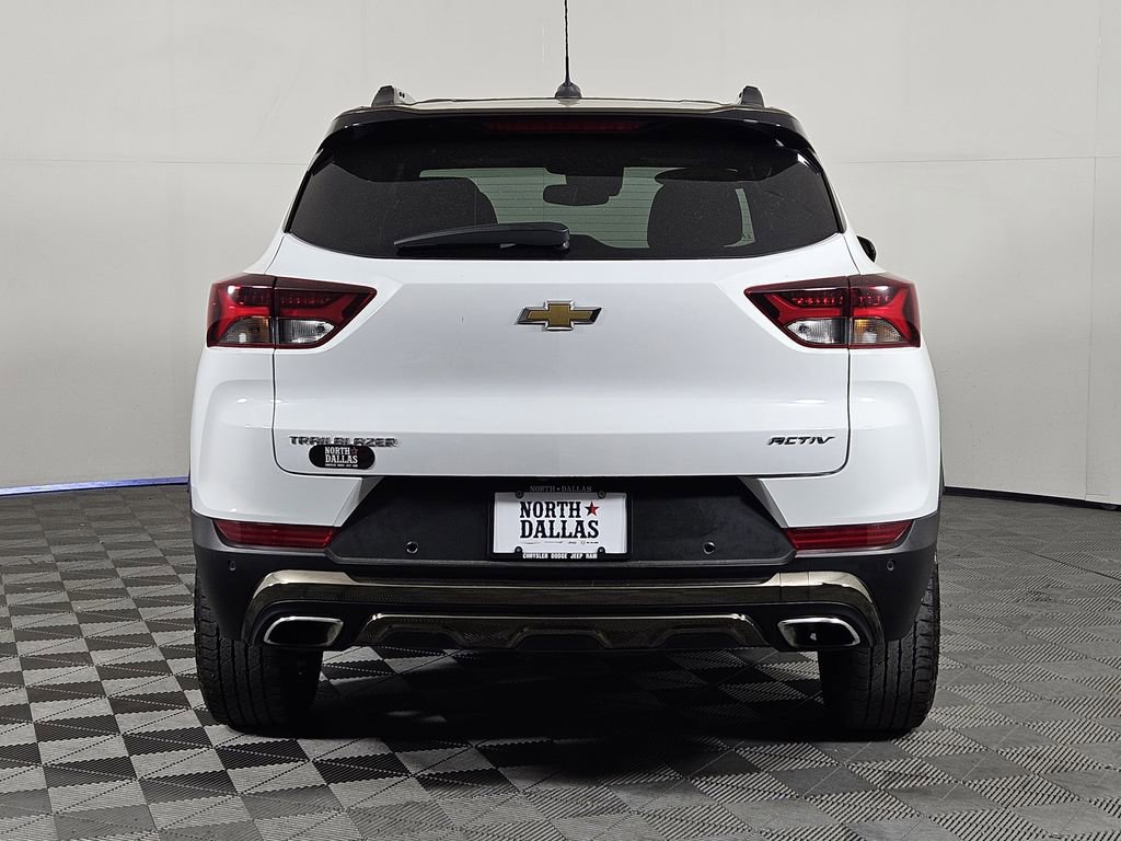 Used 2021 Chevrolet TrailBlazer ACTIV w/ Sun and Liftgate Package image 4