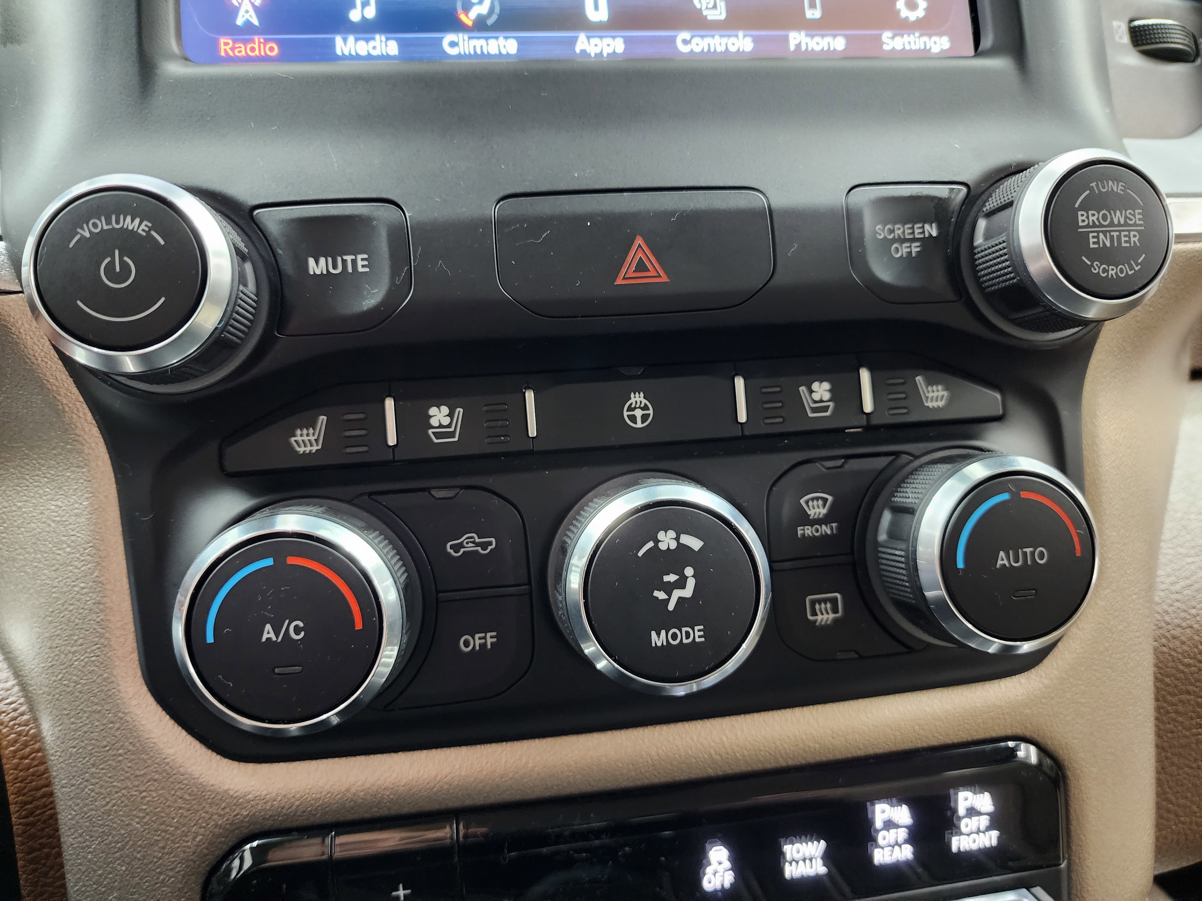 Used 2021 RAM 2500 Laramie image 46