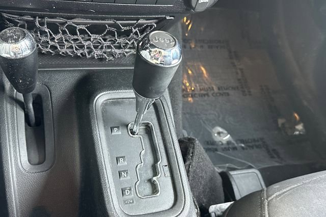 Used 2016 Jeep Wrangler Sport image 22