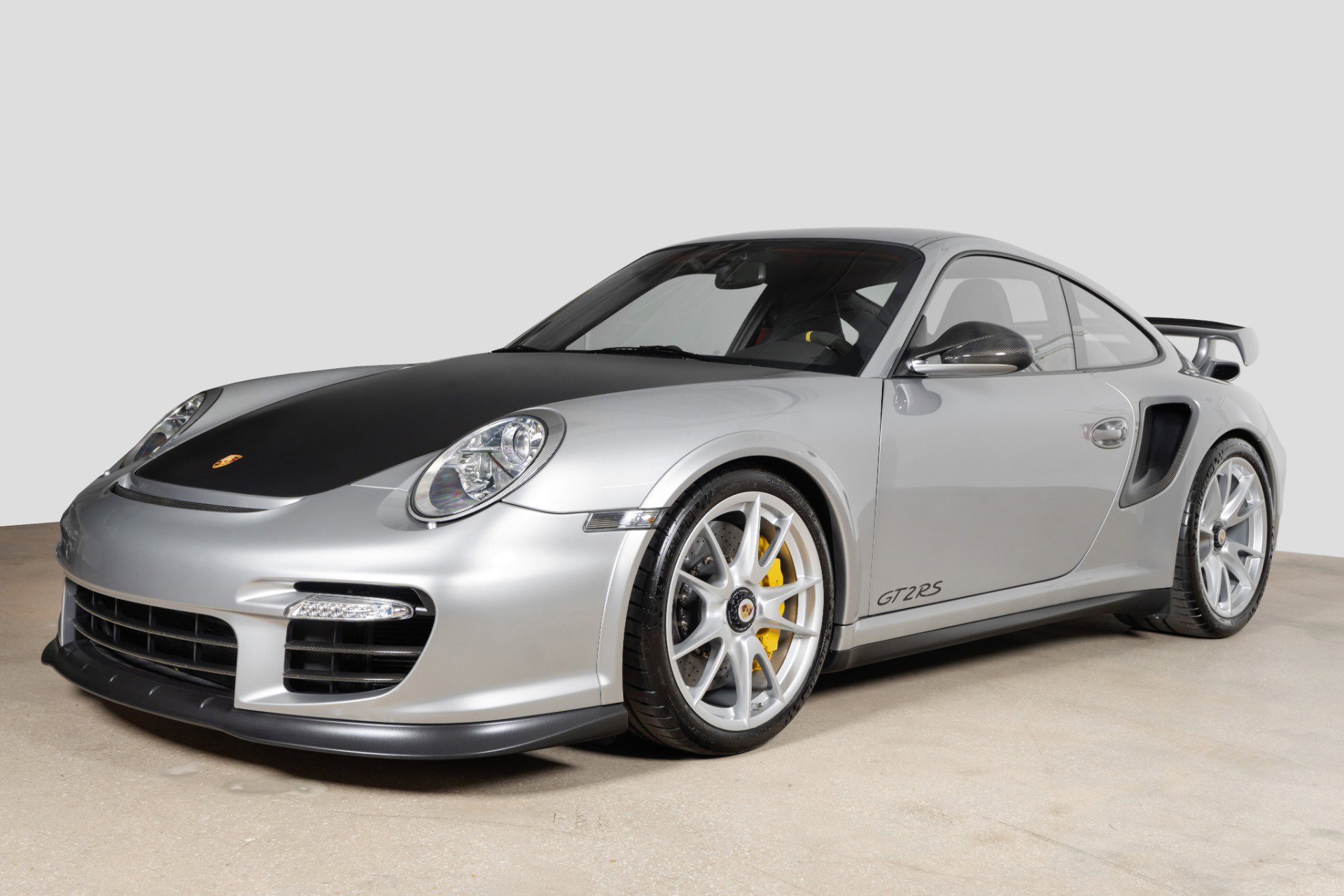Used 2011 Porsche 911 GT2 RS image 13