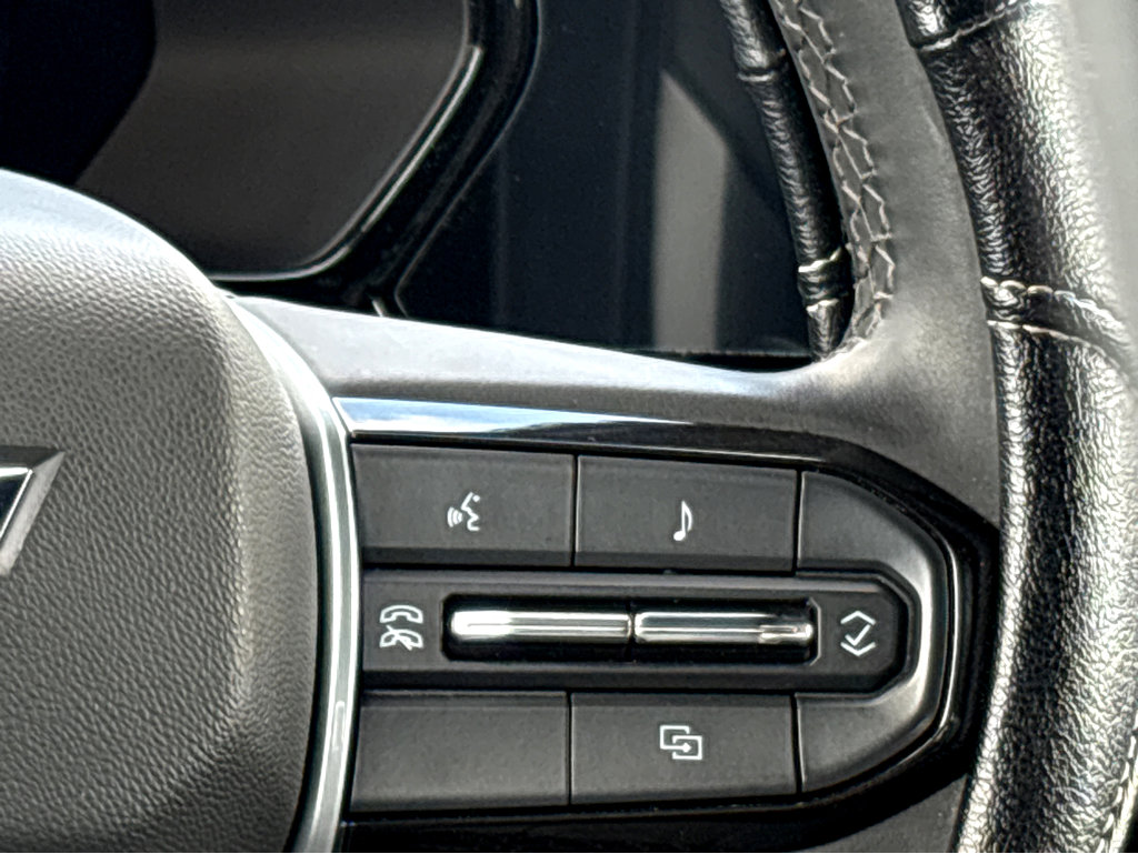 Used 2024 Chevrolet Colorado ZR2 image 14
