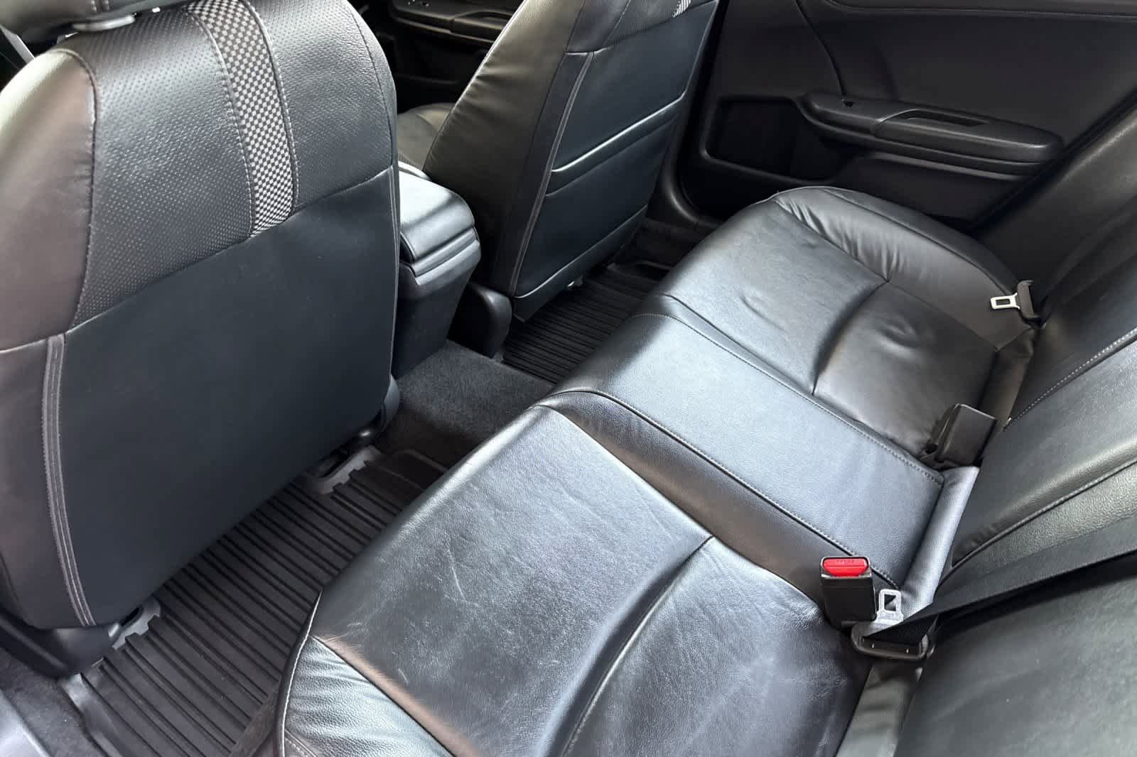 Used 2019 Honda Civic EX-L image 11