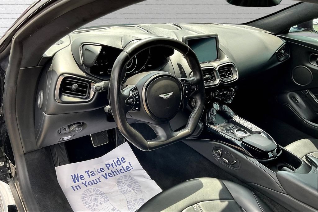 Used 2019 Aston Martin V8 Vantage Coupe RWD image 15