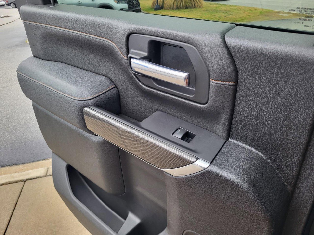 Used 2023 GMC Sierra 2500 AT4 w/ AT4 Preferred Package image 19