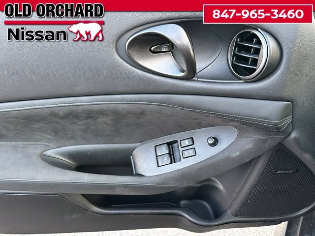Used 2025 Nissan Z Performance w/ Floor Mat Package RWD image 10