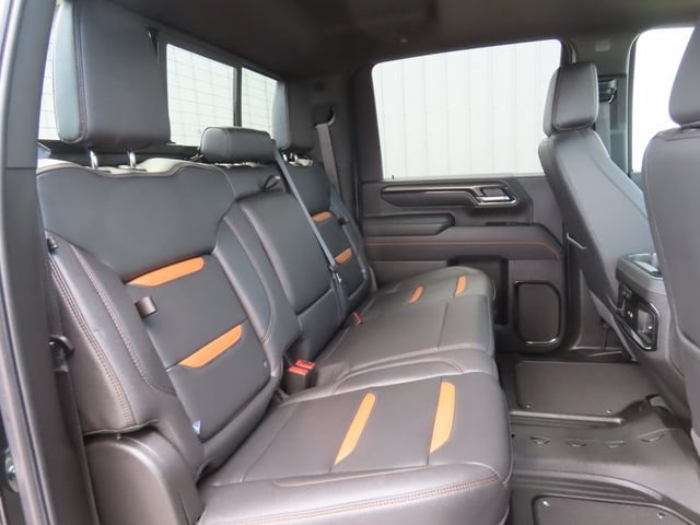 Used 2026 GMC Sierra 2500 AT4 w/ AT4 Premium Plus Package AWD/4WD image 32