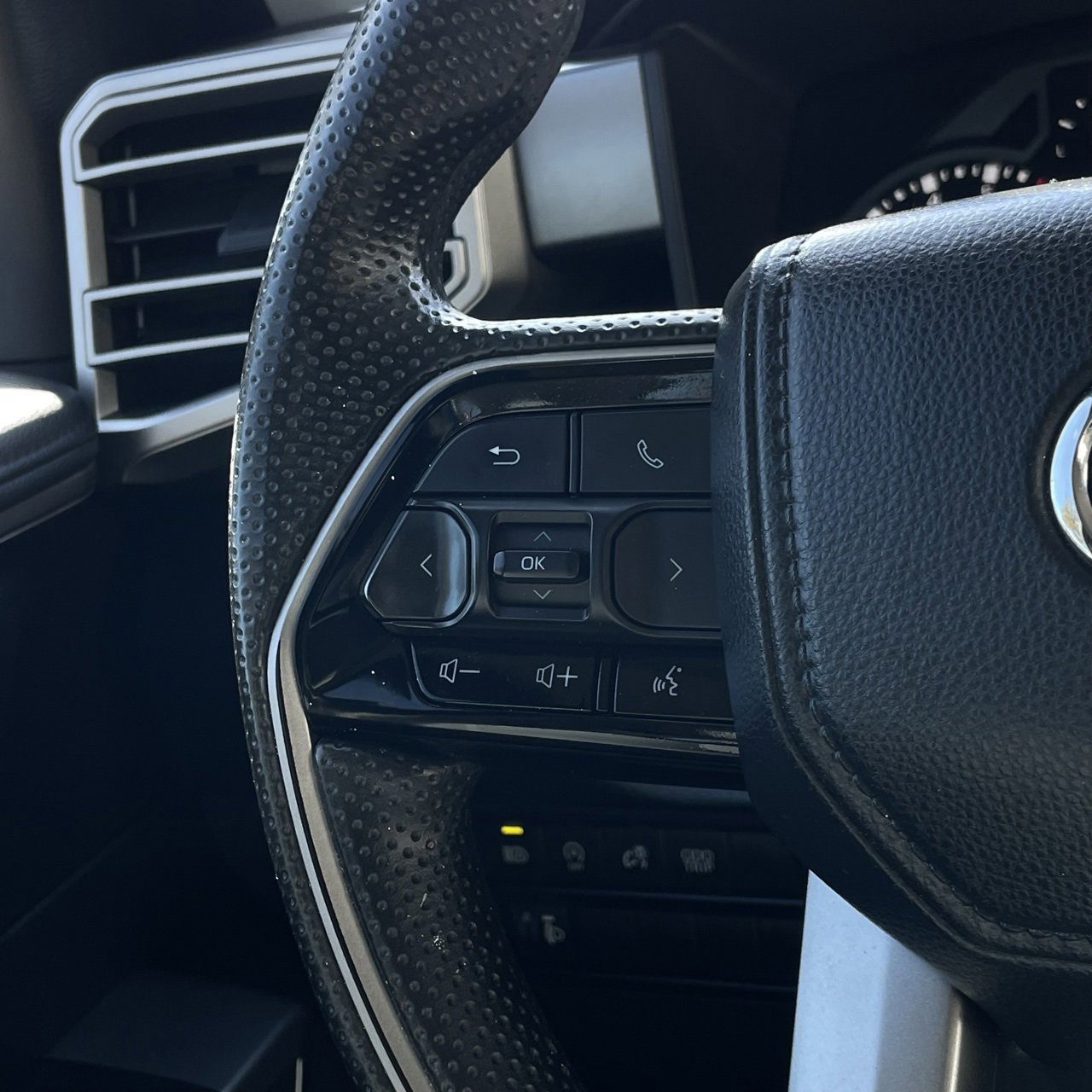 Used 2024 Toyota Tundra SR5 image 13