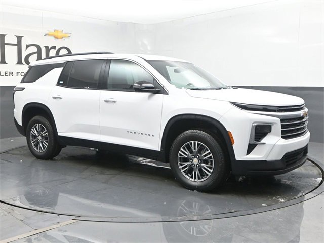 New 2026 Chevrolet Traverse LT w/ LPO, Floor Liner Package image 6