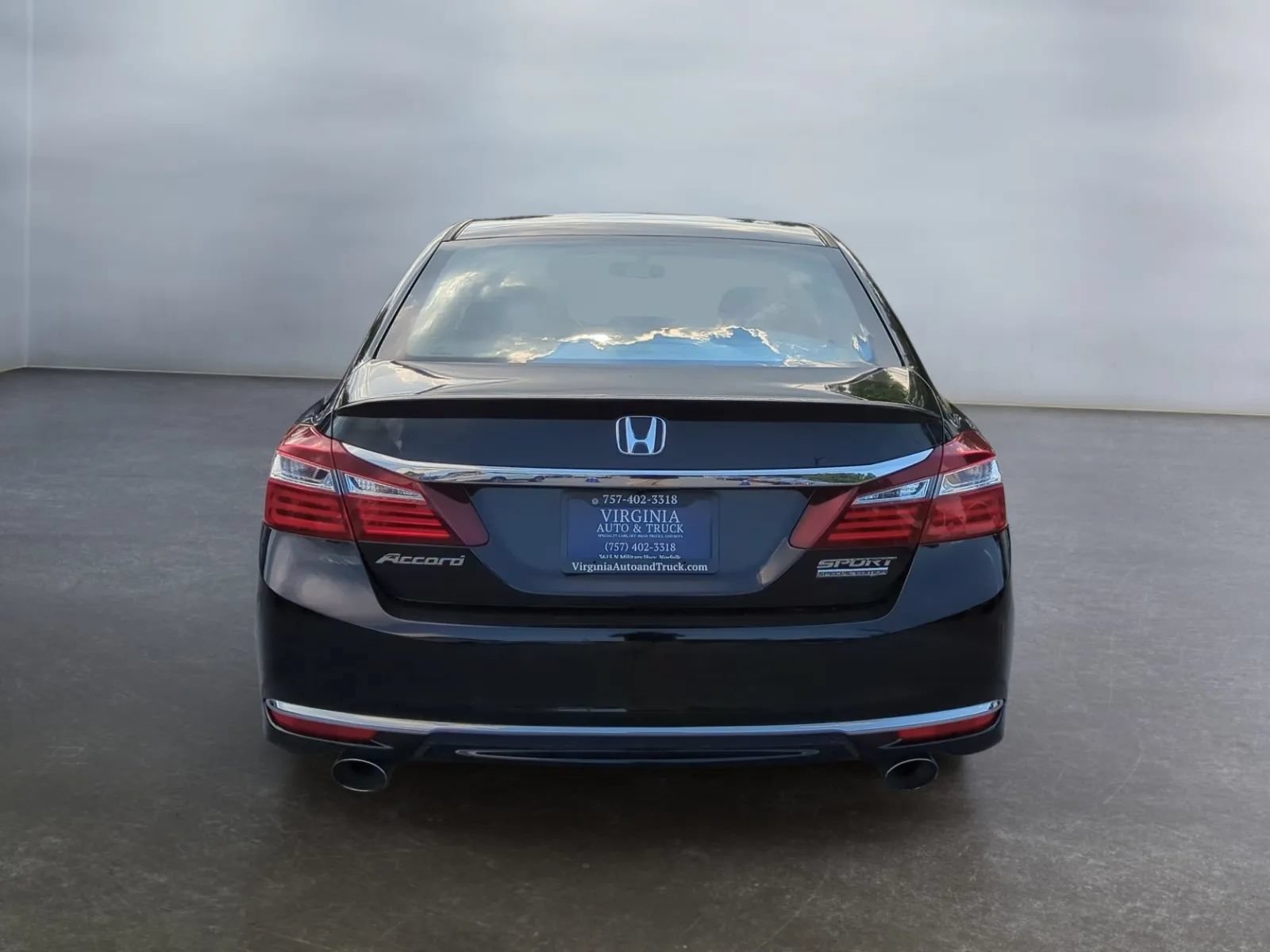 Used 2017 Honda Accord Sport Special Edition image 8