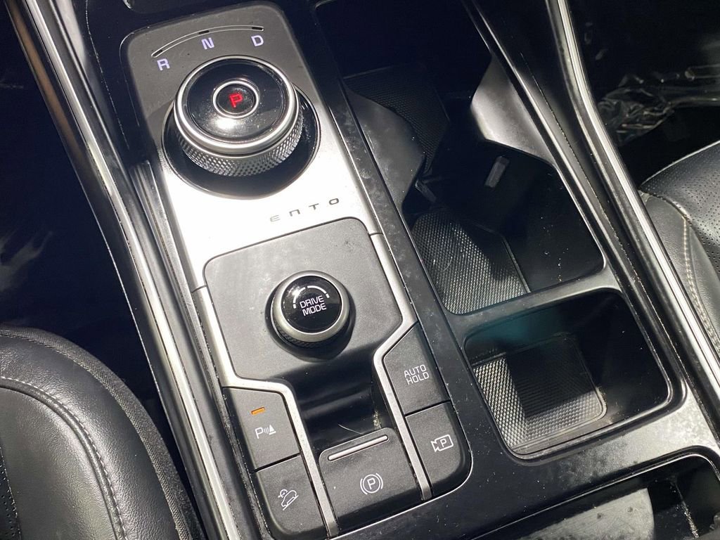 Used 2023 Kia Sorento EX FWD image 32
