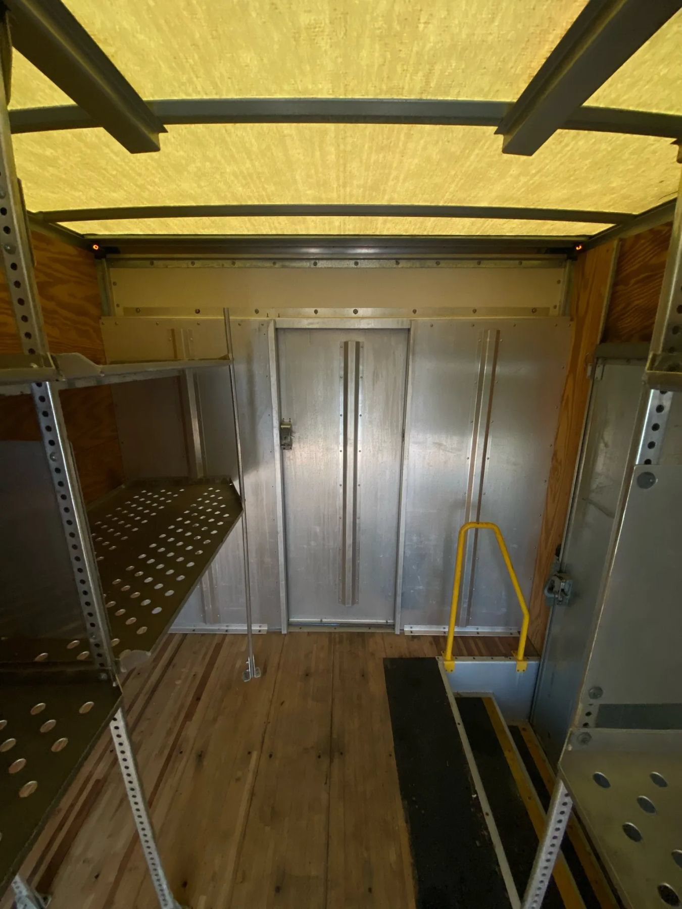 Used 2014 Mercedes-Benz Sprinter 3500 image 15