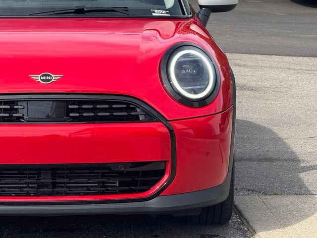 Certified 2026 MINI Cooper 4-Door Hardtop FWD image 10
