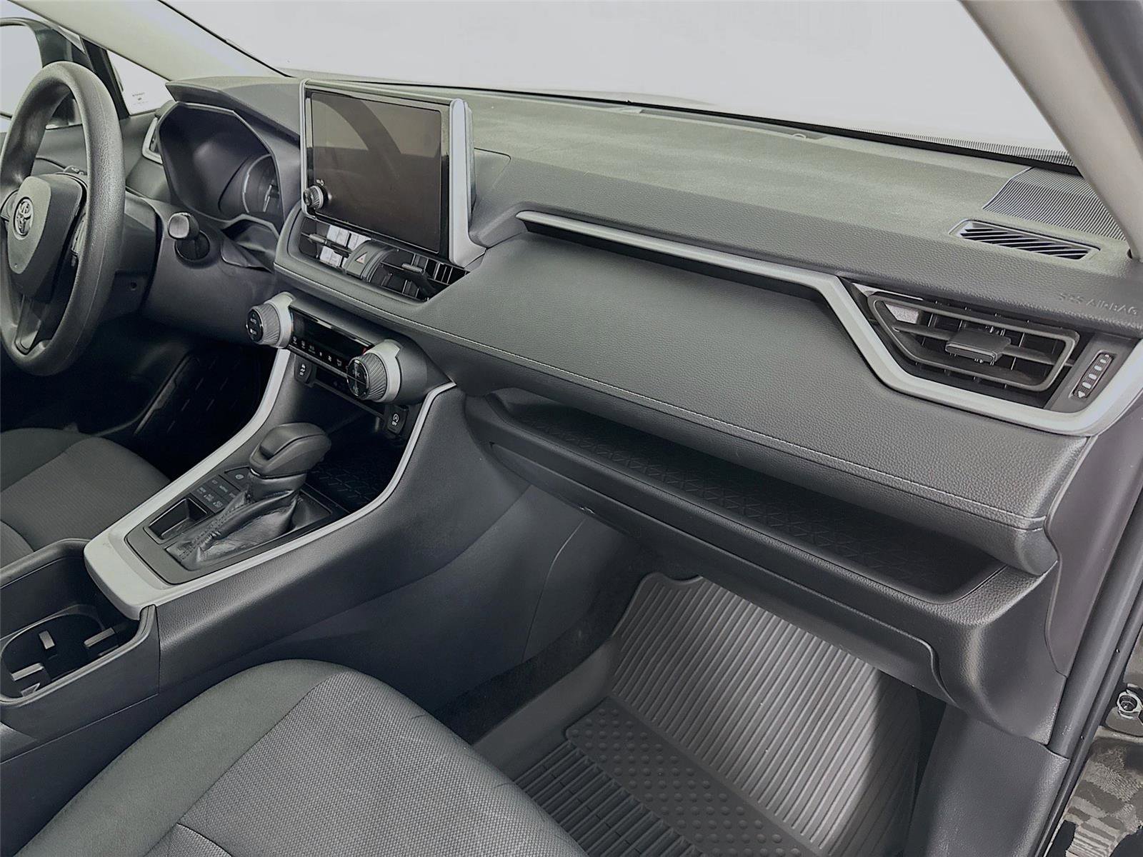 Certified 2025 Toyota RAV4 XLE image 27