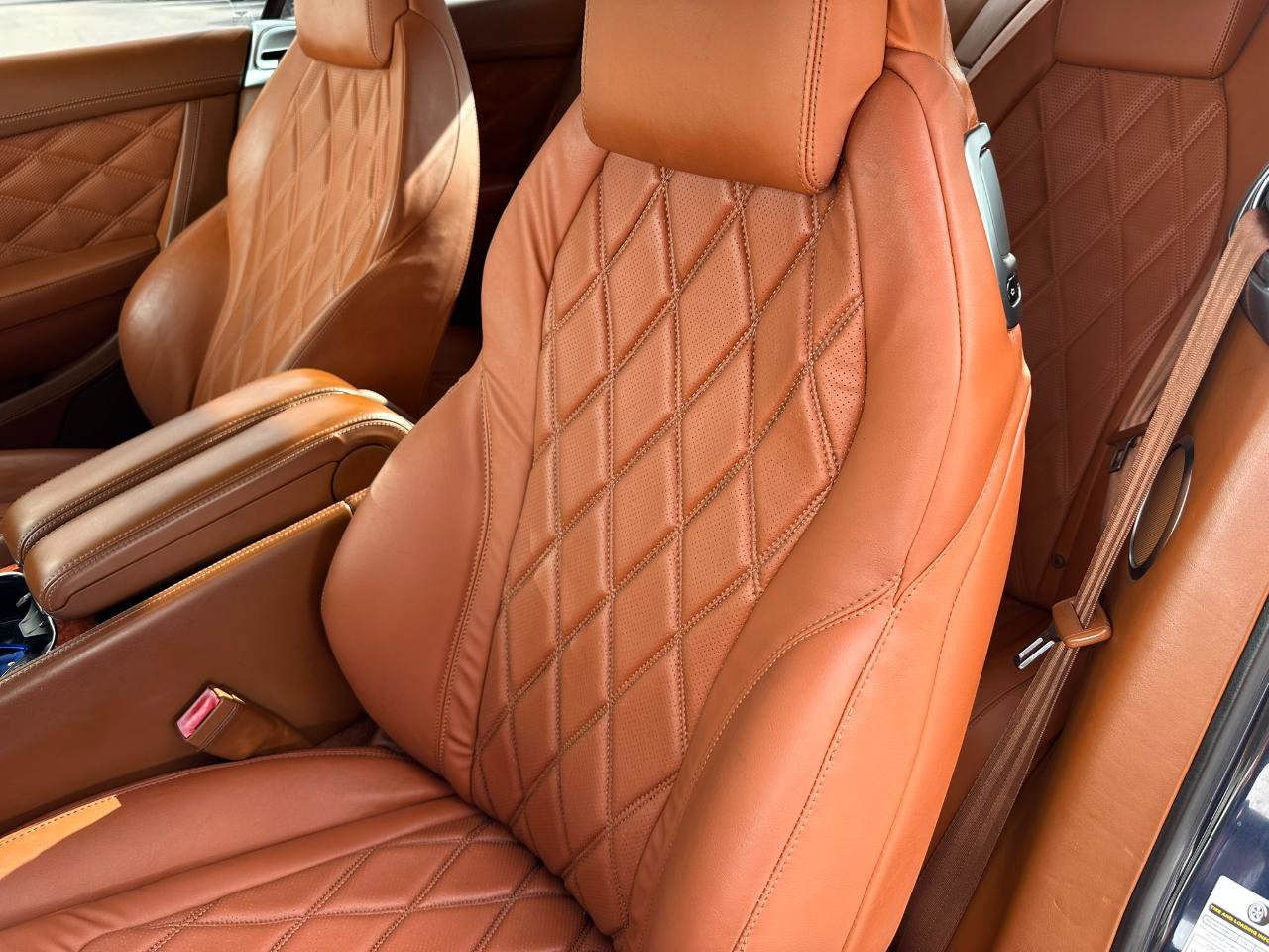 Used 2012 Bentley Continental GT AWD/4WD image 27