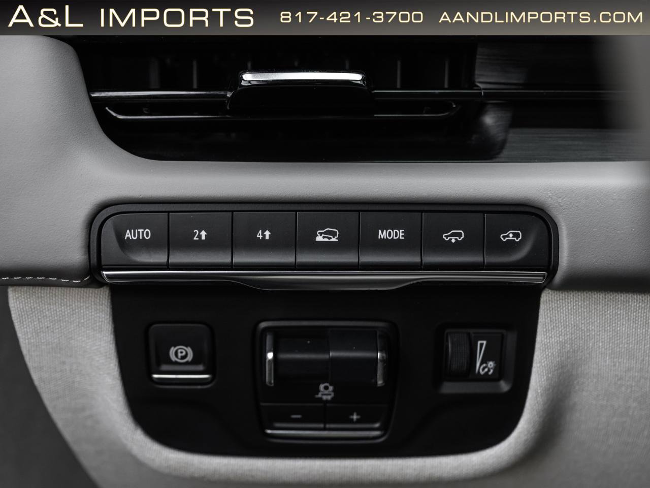 Used 2024 Cadillac Escalade Sport Platinum image 49