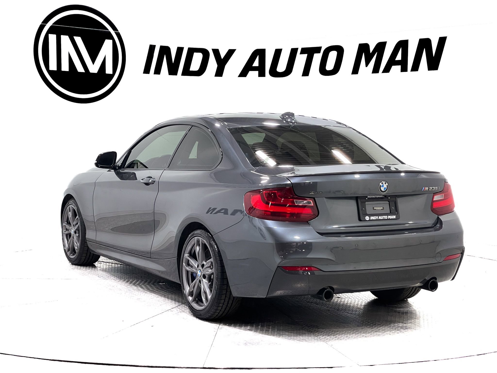 Used 2016 BMW M235i xDrive Coupe image 6