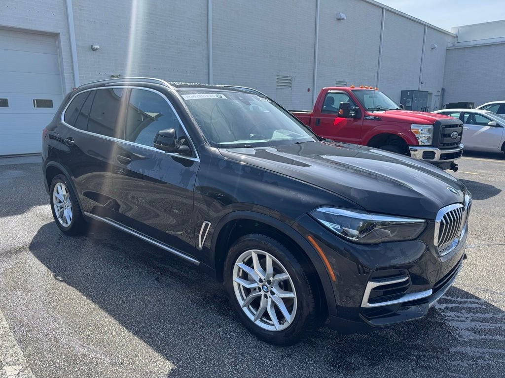 Certified 2023 BMW X5 xDrive40i w/ Premium Package AWD/4WD image 7