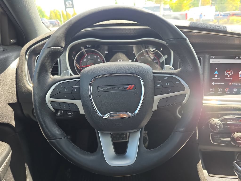 Used 2018 Dodge Charger R/T w/ Plus Group RWD image 22