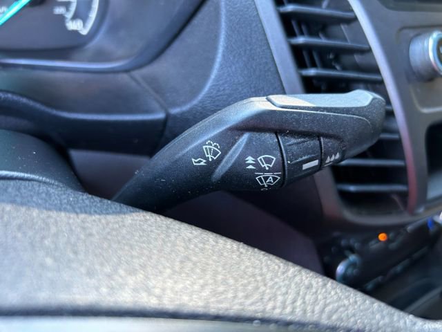 Used 2021 Ford Transit Connect XL image 19