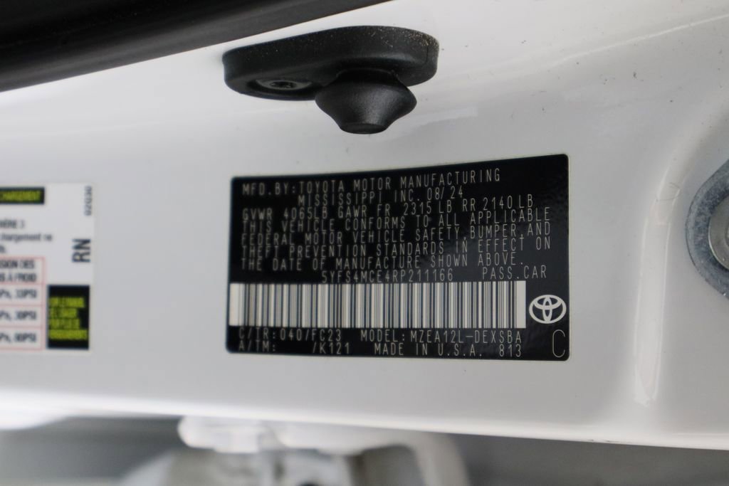 Used 2024 Toyota Corolla SE image 32