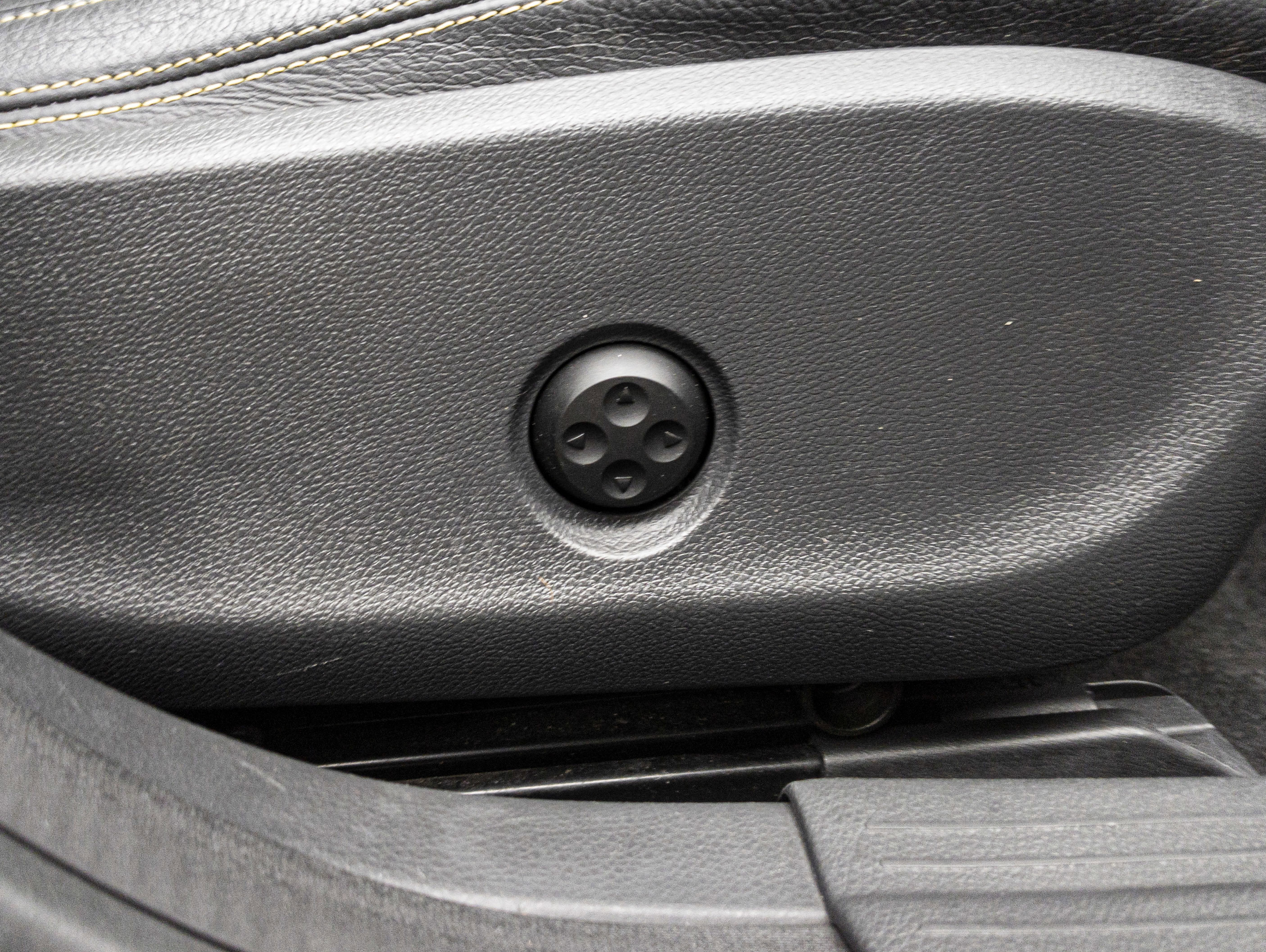 Used 2014 Mercedes-Benz CLA 250 4MATIC w/ Edition 1 Package image 61