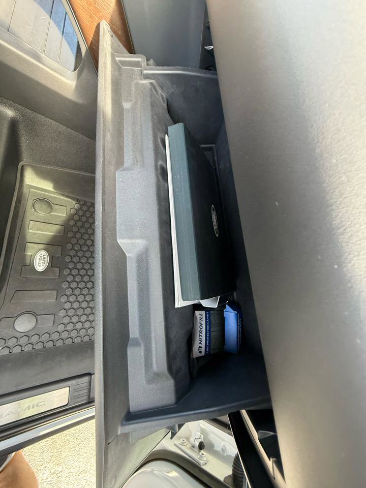 Used 2023 Land Rover Defender 110 X-Dynamic SE image 46