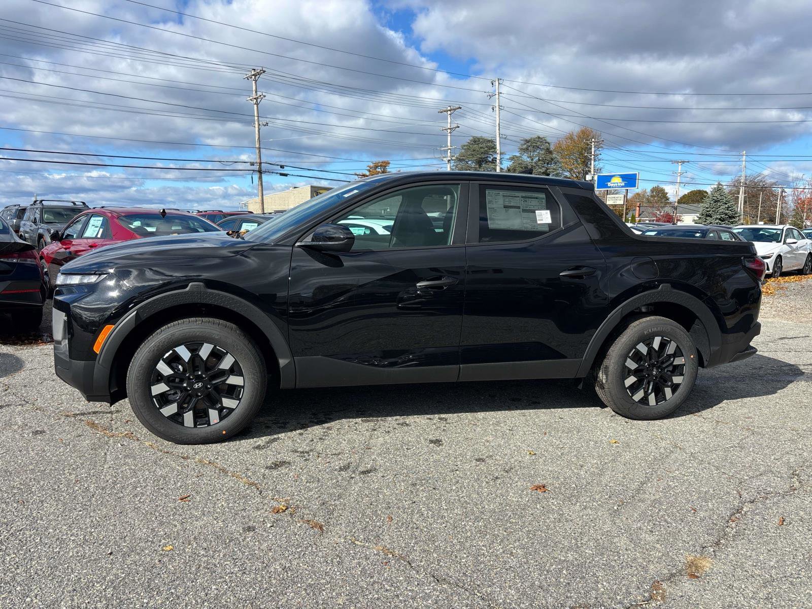 New 2026 Hyundai Santa Cruz SE image 2