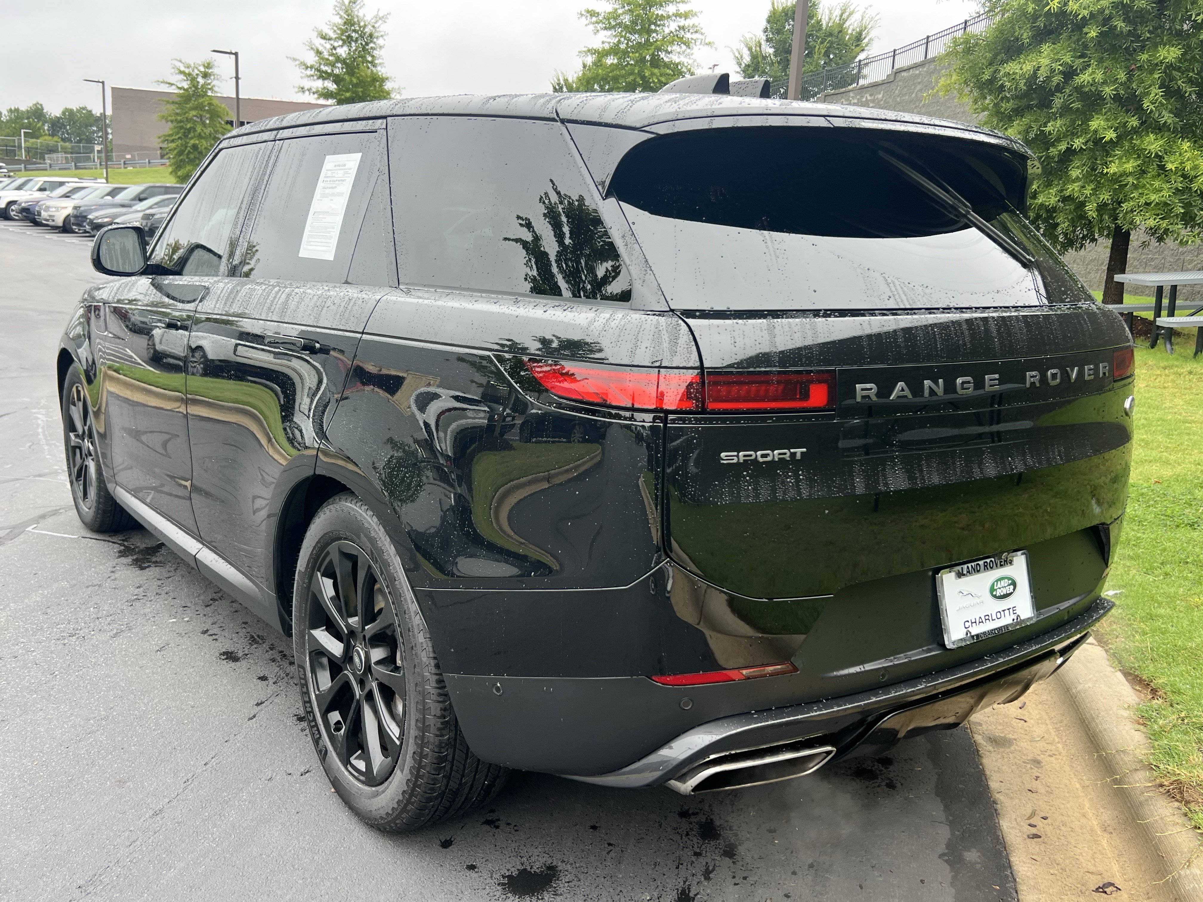 Certified 2023 Land Rover Range Rover Sport SE AWD/4WD image 5