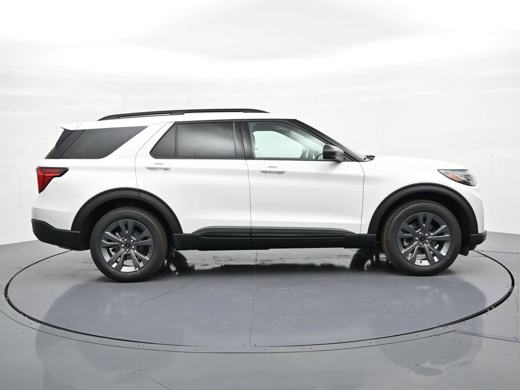 New 2026 Ford Explorer Active w/ Active Comfort Package AWD/4WD image 5