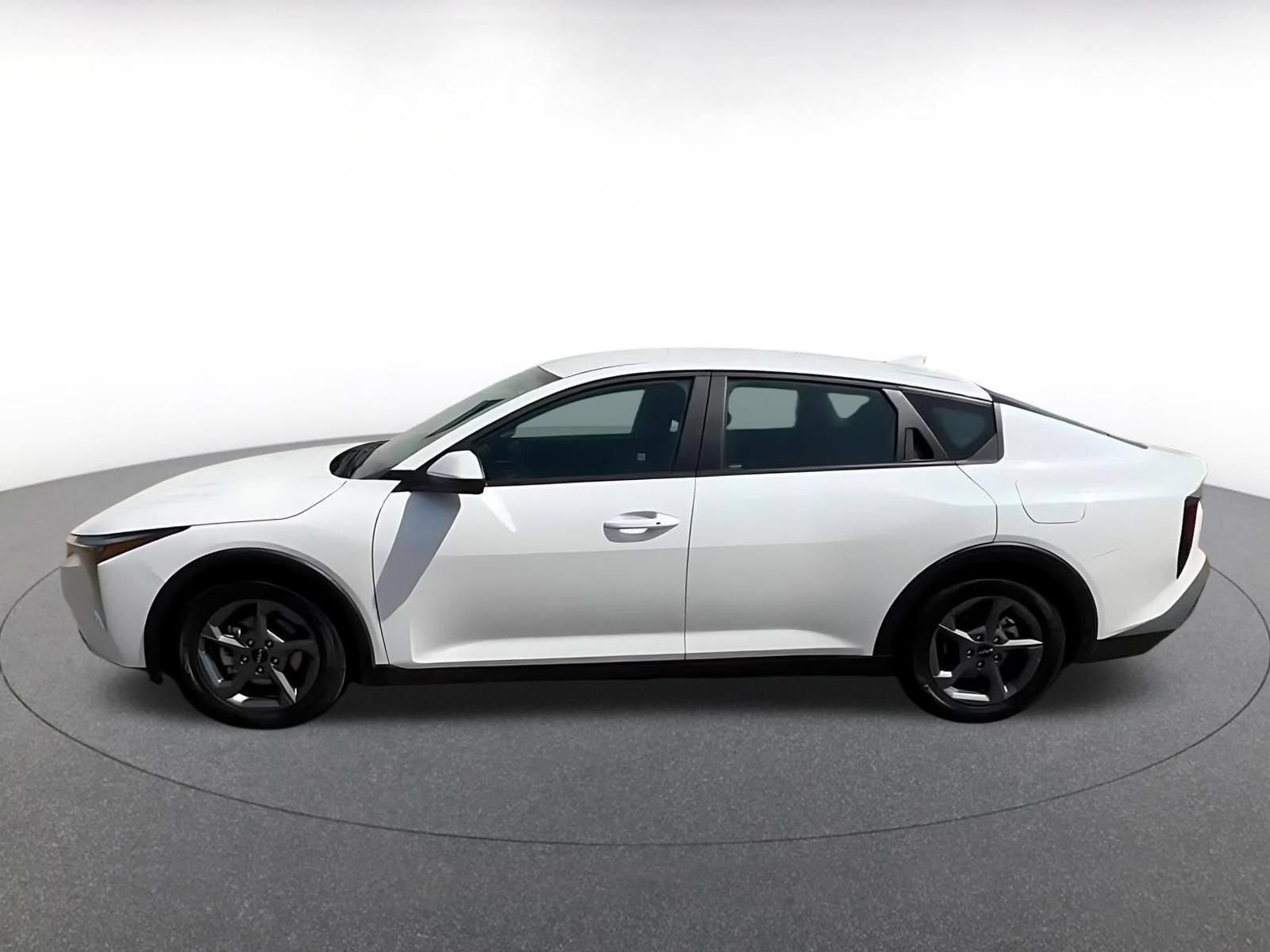 Used 2026 Kia K4 FWD image 8