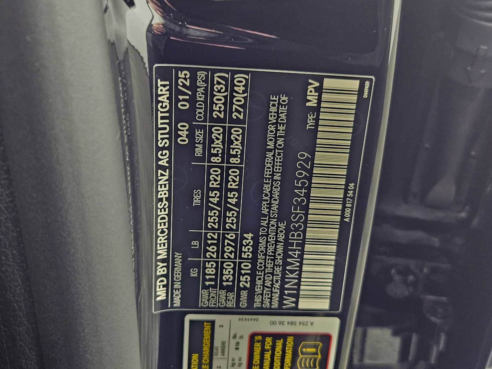 Used 2025 Mercedes-Benz GLC 300 4MATIC image 43