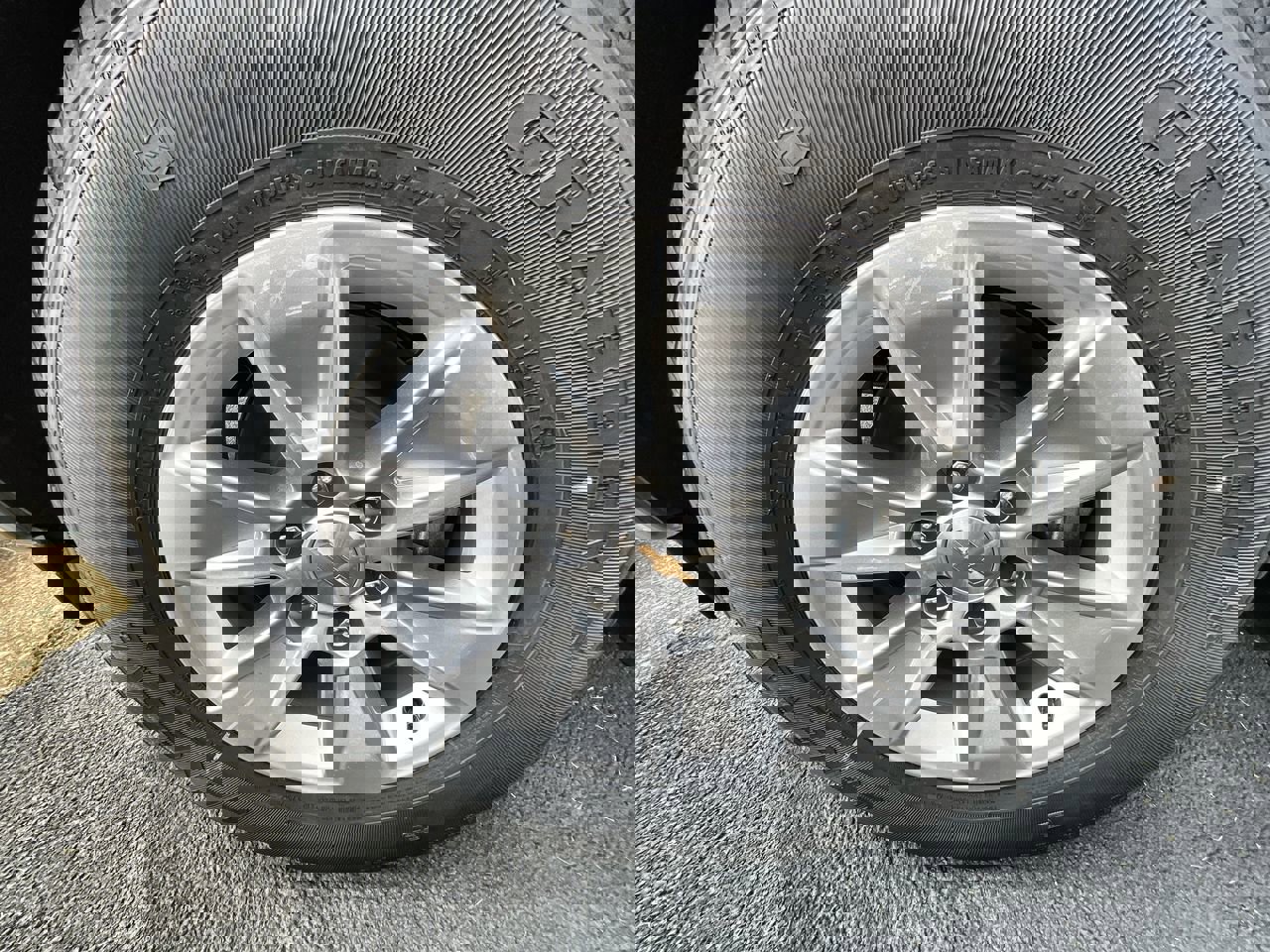 New 2025 Chevrolet Silverado 1500 LT image 32