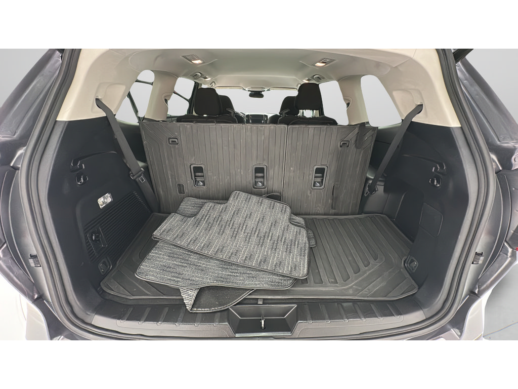 Used 2023 Subaru Ascent Premium w/ Convenience Package AWD/4WD image 22