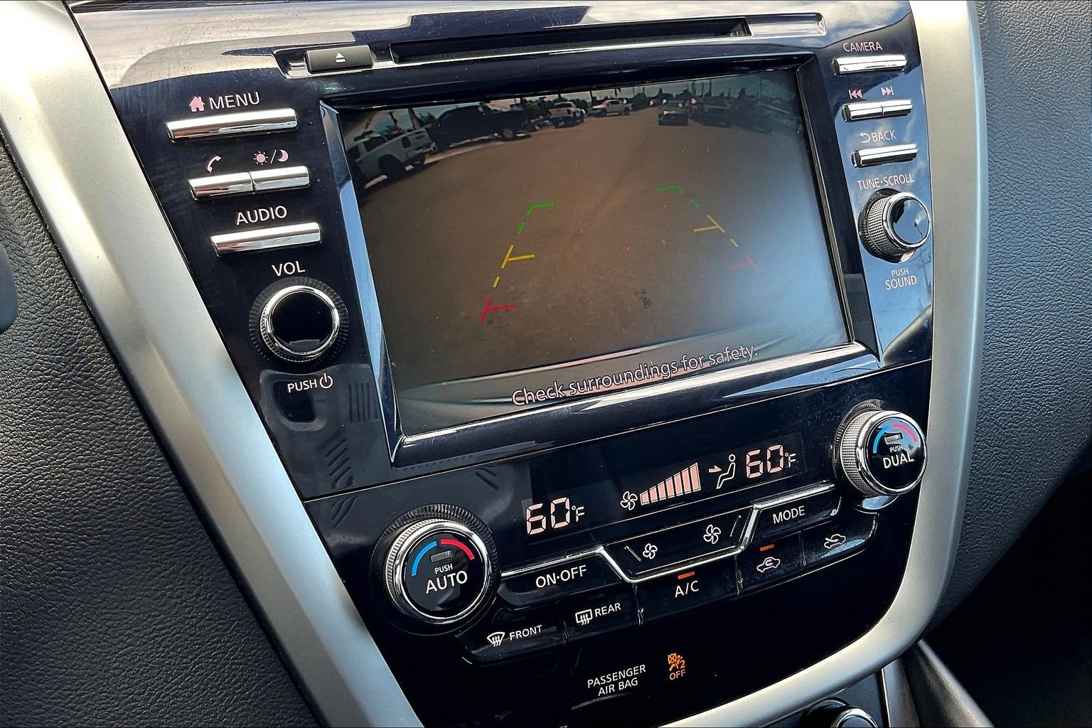 Used 2023 Nissan Murano SV image 25