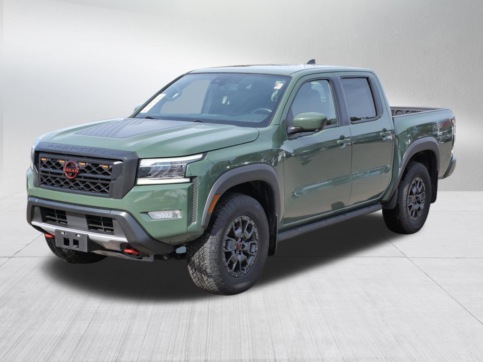 Used 2023 Nissan Frontier PRO-4X w/ Pro-4X Premium Package image 3