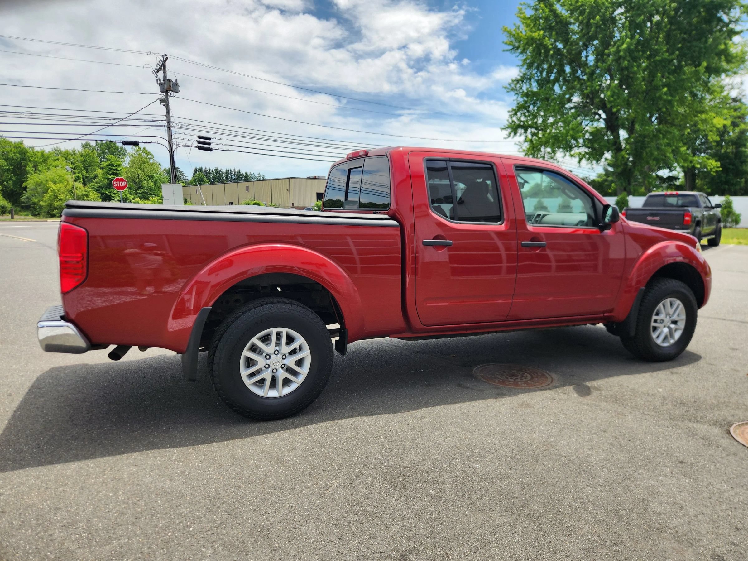 Used 2018 Nissan Frontier SV w/ Value Truck Package AWD/4WD image 17