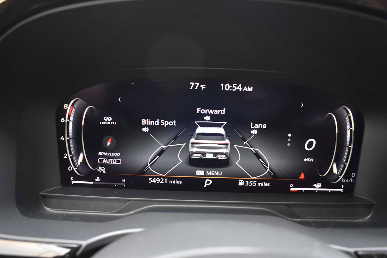 Used 2023 INFINITI QX60 Sensory w/ Vision Package AWD/4WD image 18