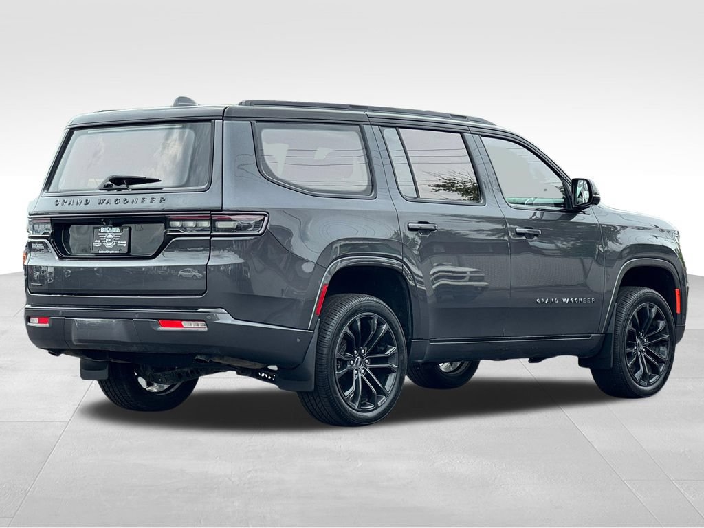 Used 2022 Jeep Grand Wagoneer Series II AWD/4WD image 7